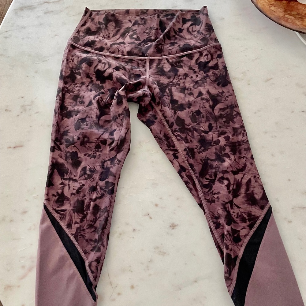 Lululemon Capri Leggings Size 10